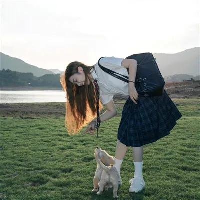 湛蓝青春海
